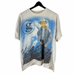 Vintage 1996 Garth Brooks World Tour Country Music Graphic Shirt Size XL